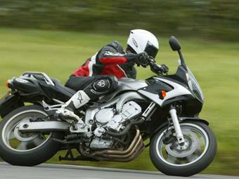 YAMAHA FZ6 FAZER (2004-2009) review