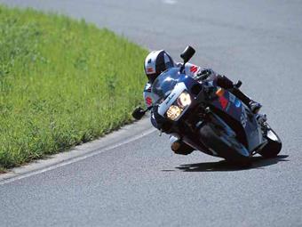 SUZUKI GSX-R600 (1996-2000) review