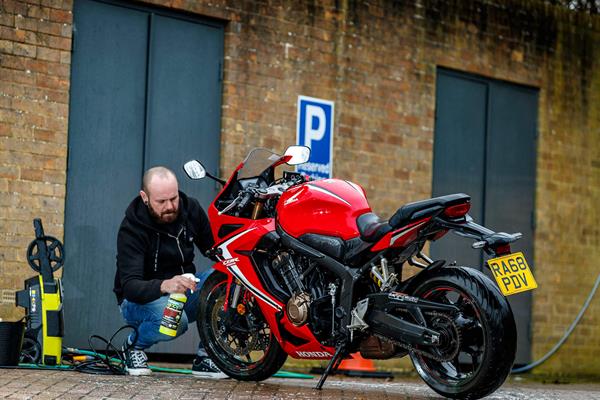 MCN Fleet: time to wash and go