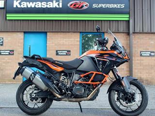 KTM 1090 ADVENTURE 