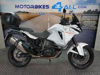 KTM 1290 SUPER ADVENTURE 