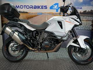 KTM 1290 SUPER ADVENTURE 