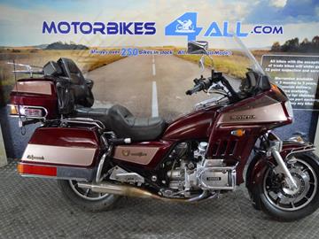 HONDA GL1200 GOLDWING