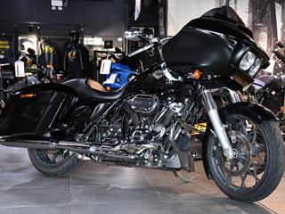 HARLEY-DAVIDSON ROAD GLIDE 