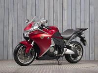 HONDA VFR1200F