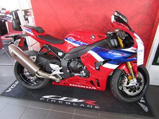 HONDA CBR1000RR FIREBLADE SP 