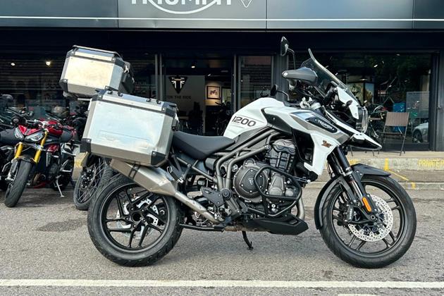 TRIUMPH TIGER 1200 XR