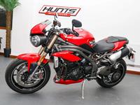 TRIUMPH SPEED TRIPLE 1050 S