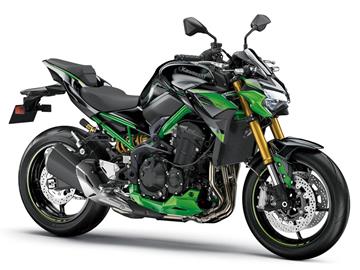 KAWASAKI Z900