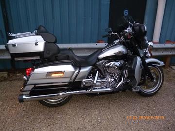 HARLEY-DAVIDSON ELECTRA GLIDE