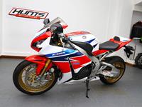 HONDA CBR1000RR FIREBLADE