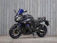 YAMAHA FZ8