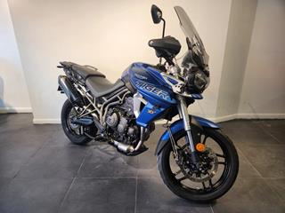 TRIUMPH TIGER 800 XR 