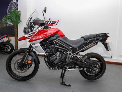 TRIUMPH TIGER 800 XC