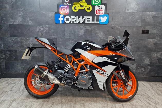 KTM RC390