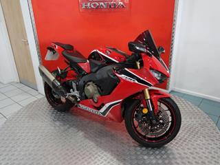 HONDA CBR1000RR FIREBLADE 