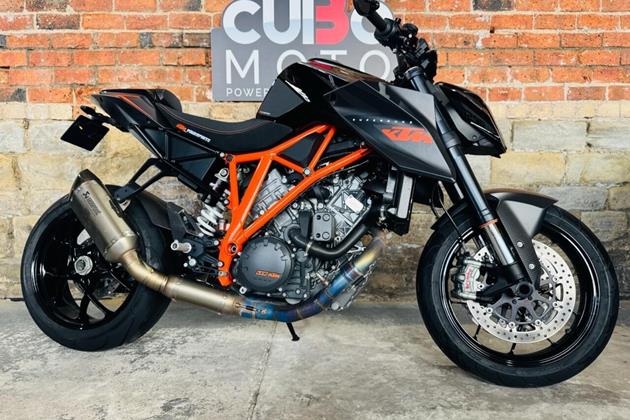 KTM 1290 SUPERDUKE R