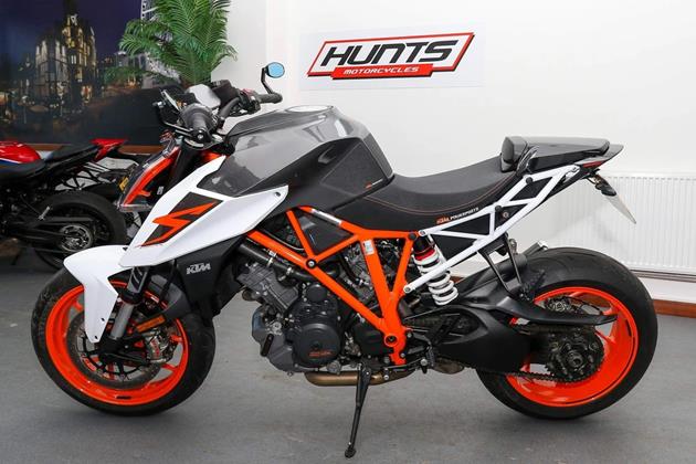 KTM 1290 SUPERDUKE R