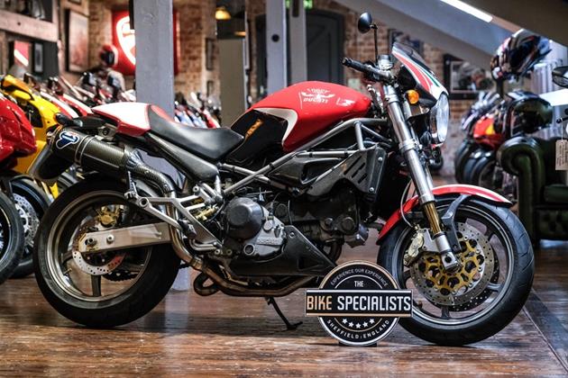 DUCATI MONSTER 1000