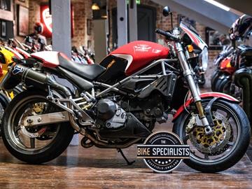 DUCATI MONSTER 1000