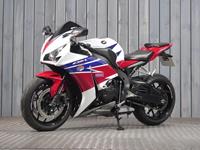 HONDA CBR1000RR FIREBLADE