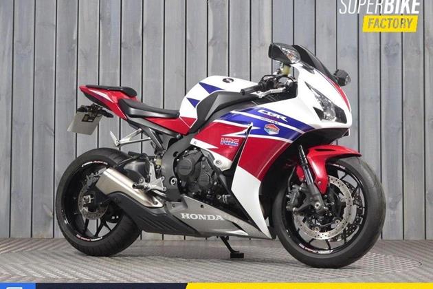 HONDA CBR1000RR FIREBLADE