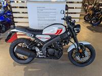 YAMAHA XSR125