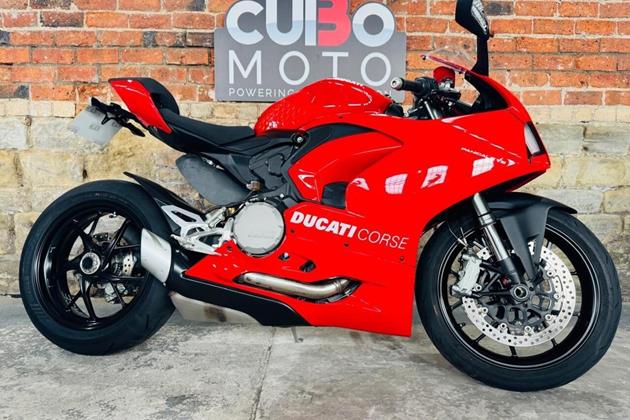 DUCATI PANIGALE V2