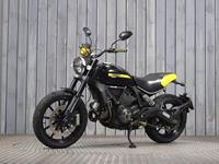 DUCATI SCRAMBLER 800