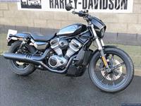 HARLEY-DAVIDSON NIGHTSTER 975