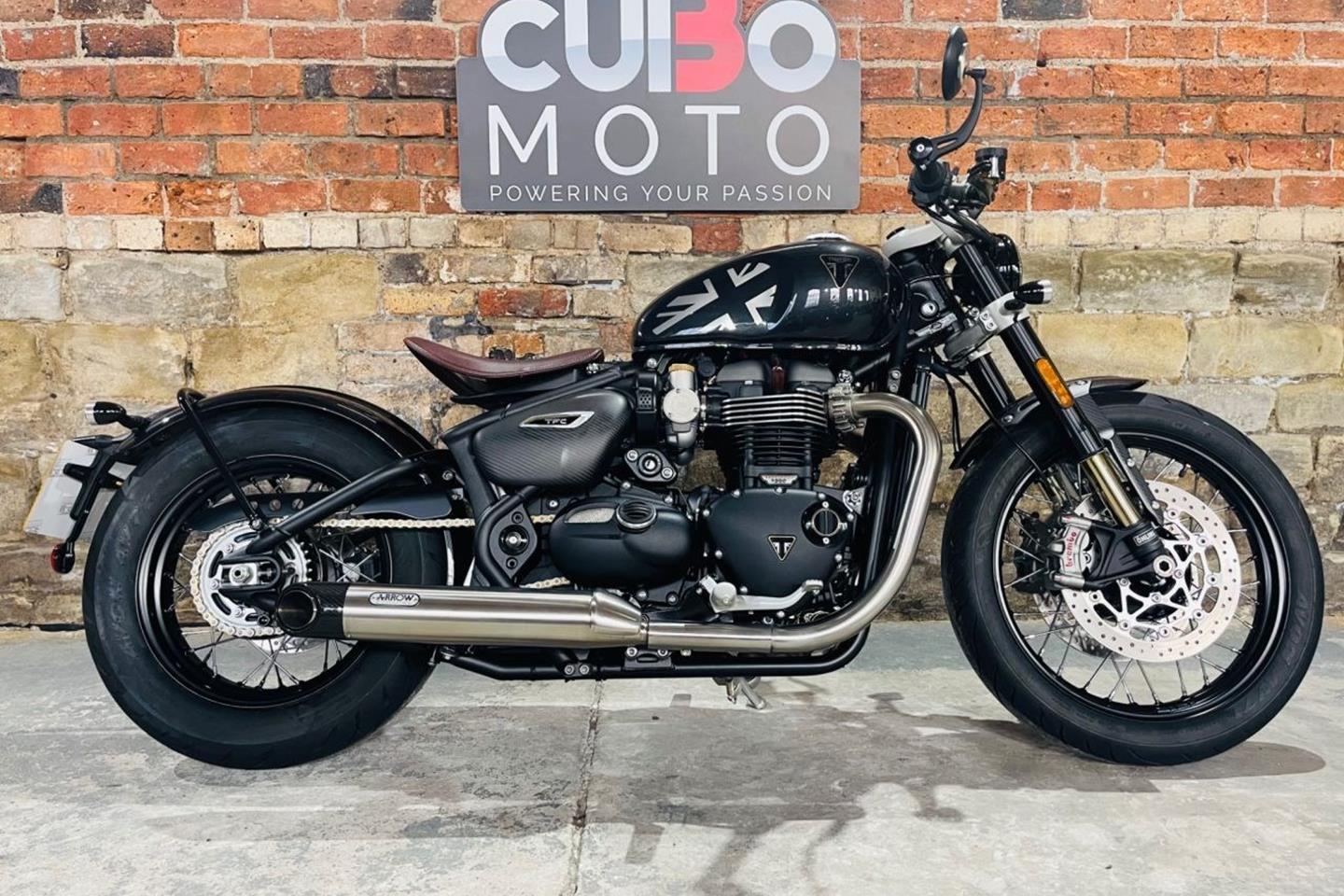 Bonneville on sale bobber tfc