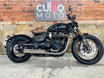 TRIUMPH BONNEVILLE BOBBER TFC