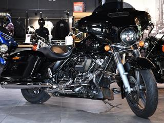 HARLEY-DAVIDSON STREET GLIDE 