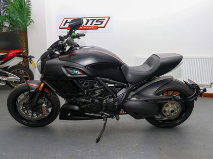 DUCATI DIAVEL