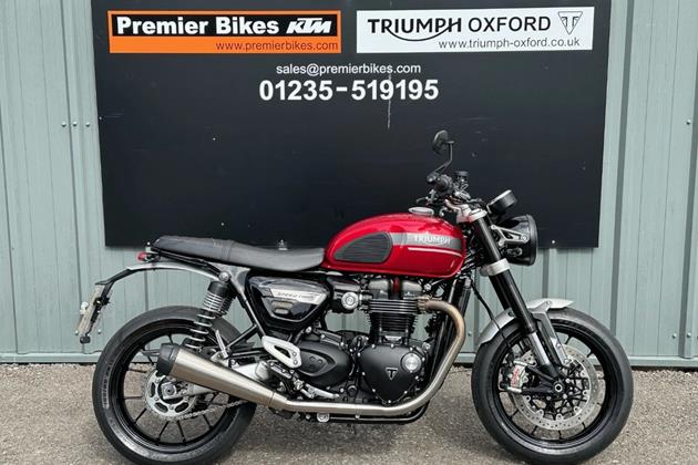 TRIUMPH SPEED TWIN 1200