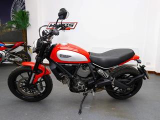 DUCATI SCRAMBLER 800 