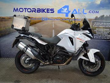 KTM 1290 SUPER ADVENTURE T