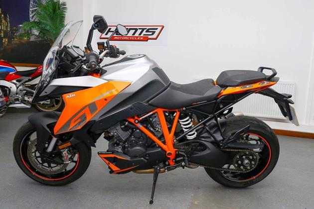 KTM 1290 SUPERDUKE GT