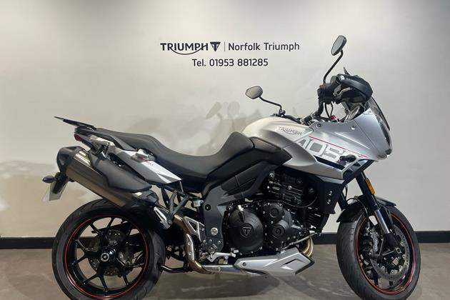 TRIUMPH TIGER 800 XR