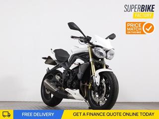 TRIUMPH STREET TRIPLE 675 