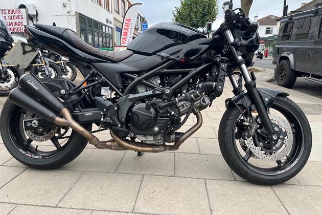 SUZUKI SV650X