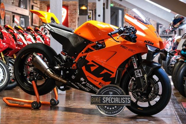 KTM RC8