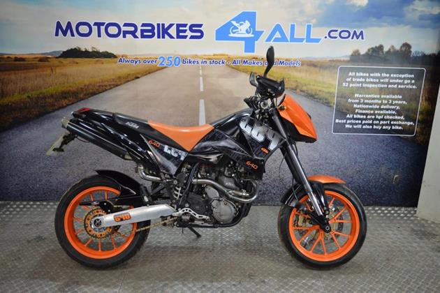 KTM 640 DUKE