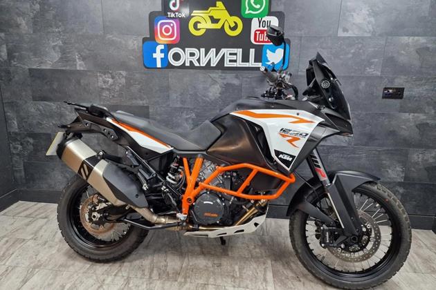 KTM 1290 SUPER ADVENTURE R