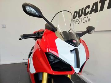 DUCATI PANIGALE V4