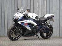 SUZUKI GSX-R750