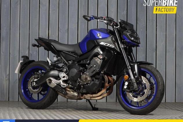 YAMAHA MT-09