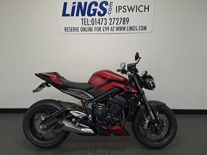 TRIUMPH STREET TRIPLE 765 RS