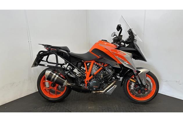 KTM 1290 SUPERDUKE GT