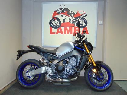 YAMAHA MT-09 SP